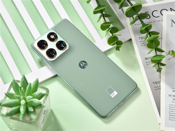 联想motoX70Air体验：超薄机身搭配AI技术打造轻薄手机新标杆