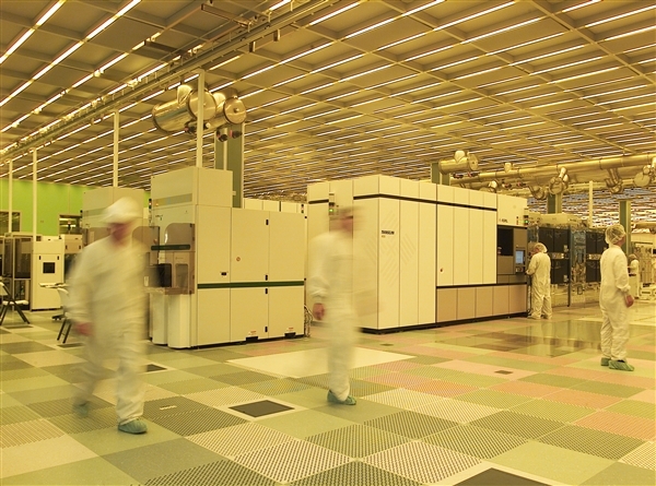 台积电技术核心人物罗唯仁带着2nm核心机密转投Intel：实际助力有限潜在影响深远