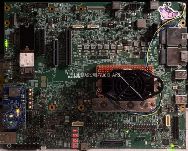 IntelPantherLake工程样品意外上架销售了！