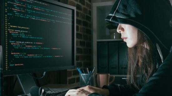 破解女皇发布公开信力挺D加密，痛批盗版社群忘恩负义