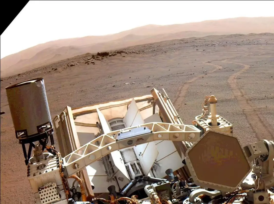 挑战百公里行驶目标：“毅力号”火星车完成部分极限测试，预计可运行至2031年
