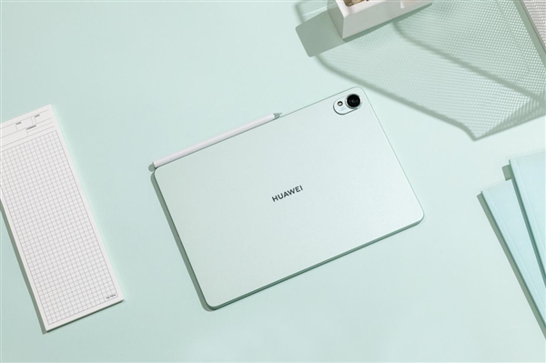 HarmonyOS6迎来全新升级，华为MatePad11.5S成为大学生年末学习的得力助手