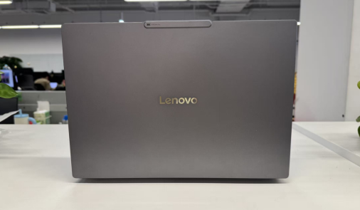 联想小新Pro16GT酷睿版于CES展会登场：搭载UltraX9388H旗舰处理器
