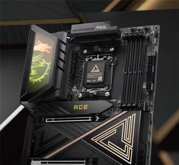 微星MAGX870EACEMAX战神主板首发价5299元配备万兆与5G双网口