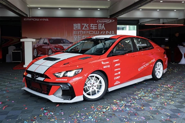 国产最强2.0T引擎加持！广汽传祺影豹RN1赛车正式发布