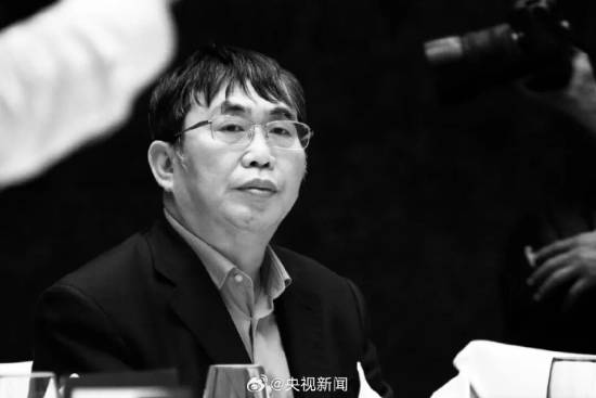 “棋圣”聂卫平先生于昨晚在北京逝世，享年七十四岁。