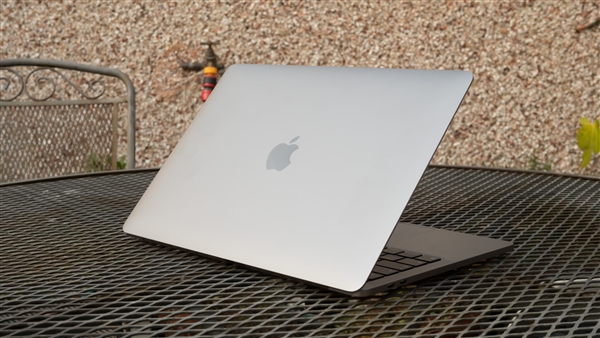全新MacBookPro即将登场，首发搭载M5Pro与M5Max芯片