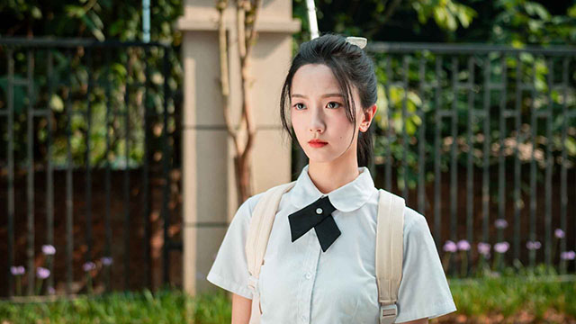 完蛋我被美女包围了前传手机最新版图2