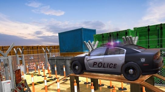 极限警车停车场3D游戏最新版图1