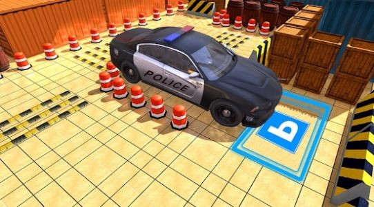 极限警车停车场3D游戏最新版图3