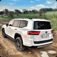 越野驾驶模拟器4x4(Offroad 4x4 SUV Driving Simulator)
